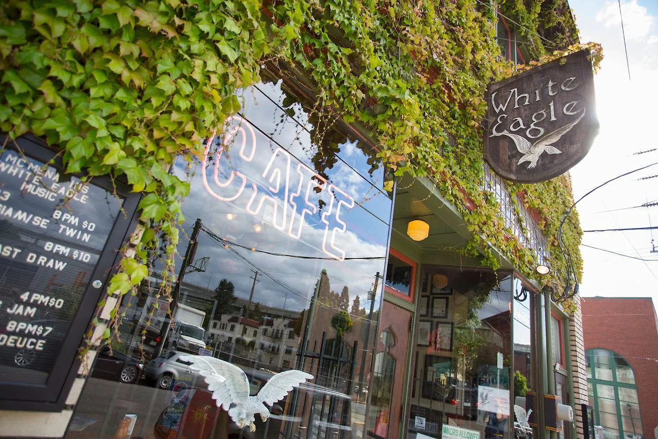 Mcmenamins White Eagle Rock & Roll Hotel Portland ABD